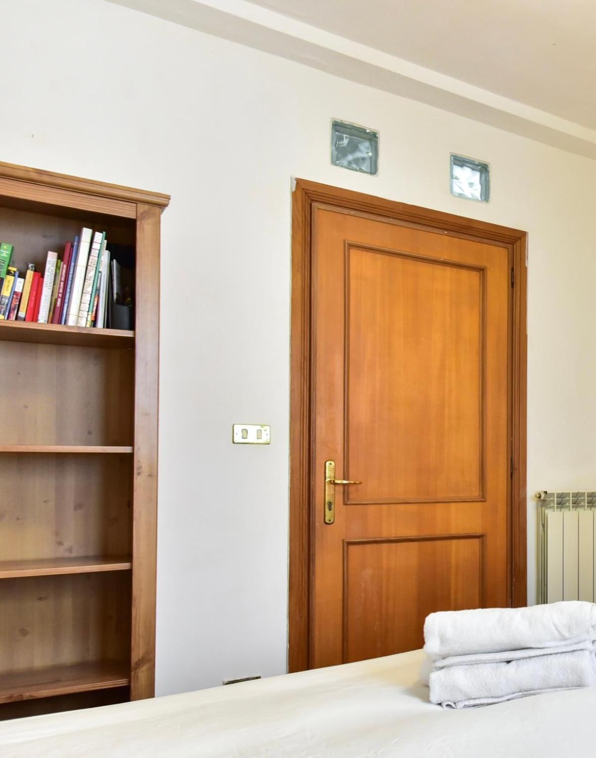 Center Termini & Sale Homestay Rome